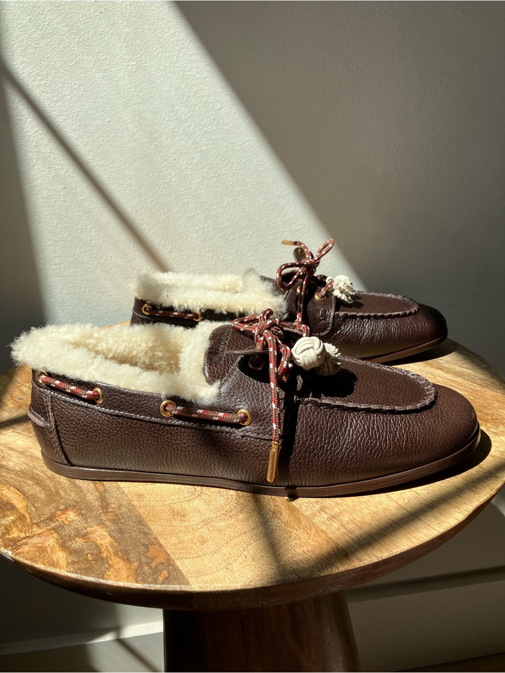 Larroude | Cyprus Boat Shoe In Brown Leather and Natural Shearling - Picture 6 of 10